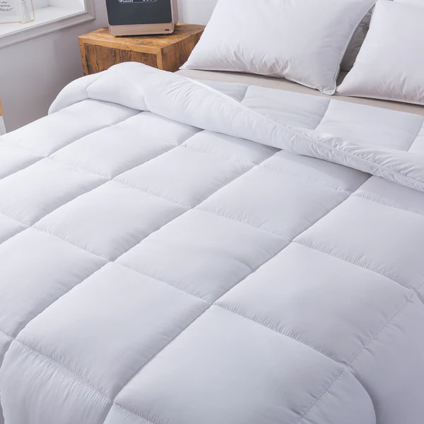 13.5 Tog Premium Microfibre Duvet