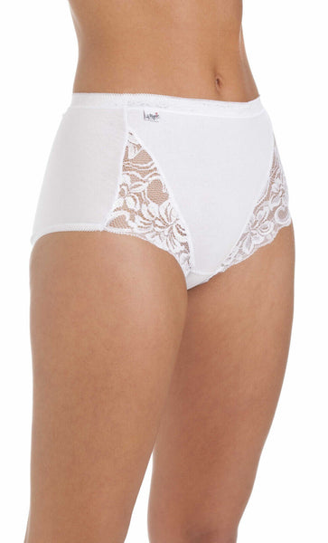 12 Pairs Womens Lace Maxi Briefs In White